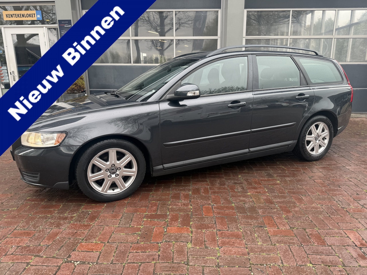 Volvo V50 - 1.6D DRIVe Bj 2009 Ideale gezinswagen 109PK - AutoWereld.nl
