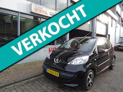 Peugeot 107 - 1.0-12V XR