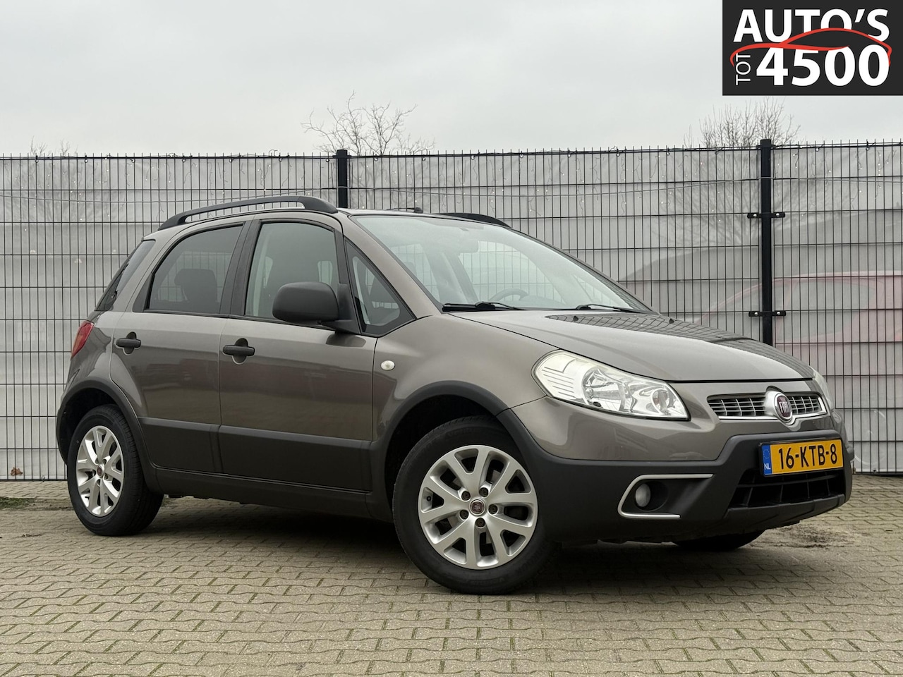 Fiat Sedici - 1.6-16V Young Airco! trekhaak! - AutoWereld.nl