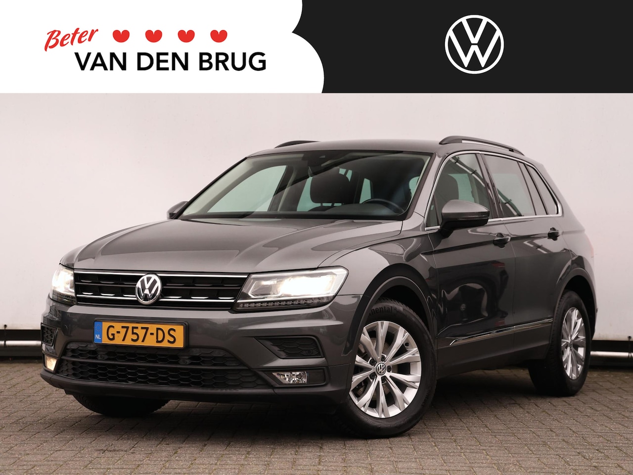 Volkswagen Tiguan - 1.5 TSI ACT Comfortline | LED | Climate control | Keyless acces | Parkeersensoren | Stoelv - AutoWereld.nl