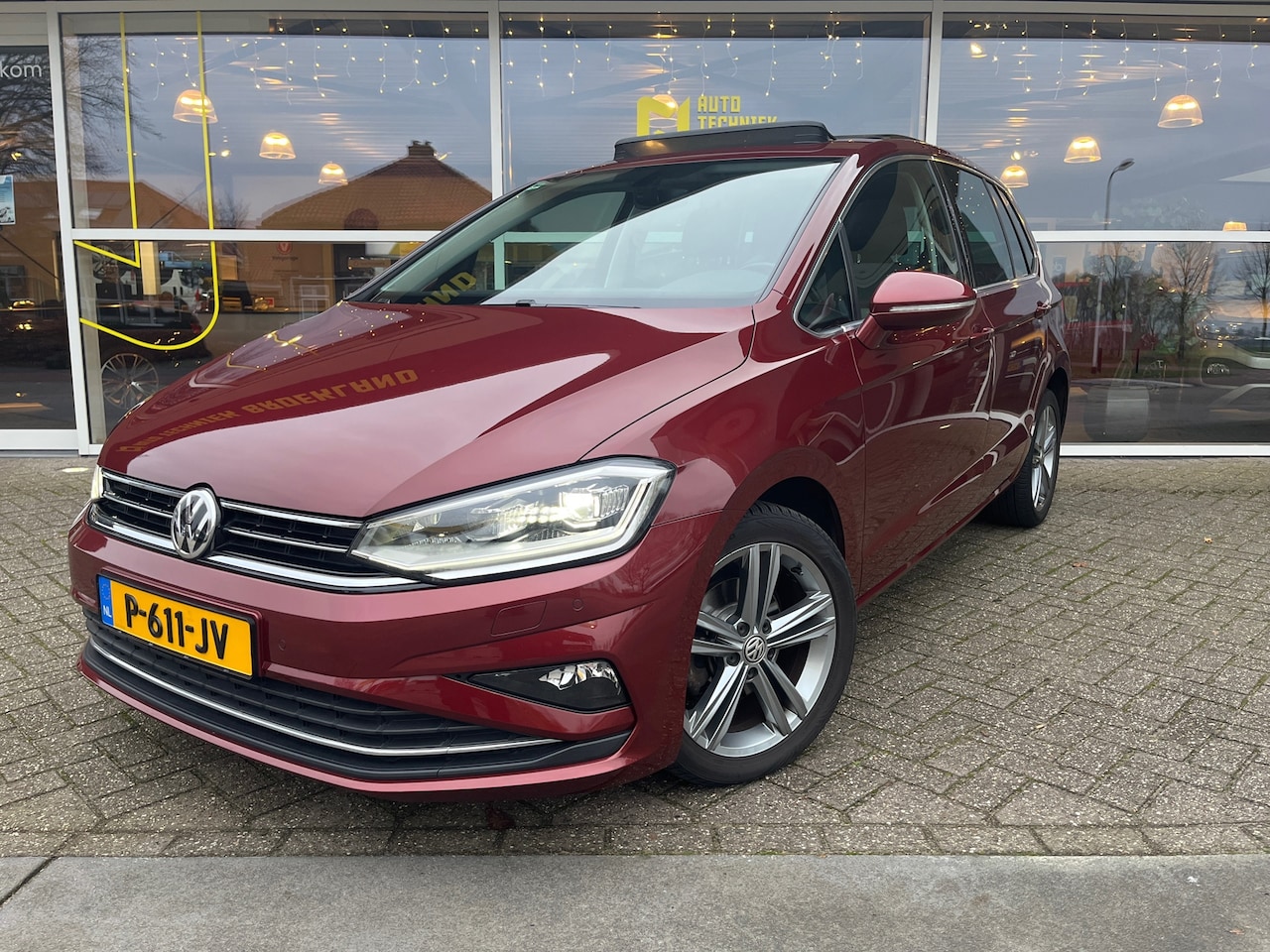 Volkswagen Golf Sportsvan - 1.5 TSI ACT Highline Edition 1.5 TSI ACT Highline Edition - AutoWereld.nl