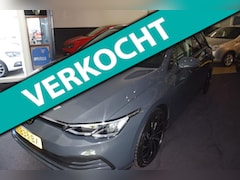 Volkswagen Golf - 1.0 eTSI Life hele nette met mooie opties te koop golf 8