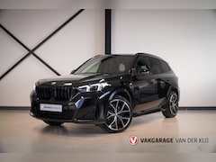 BMW X1 - XDrive30e M-Sport | 20" | Driving Ass. + | Trekhaak | Keyless | Camera | Adapt. M Onderste
