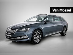 Skoda Superb Combi - 1.4 TSI iV DSG Laurin & Klement | Automaat | Vol-Leder | Panoramadak | Trekhaak | Apple Ca