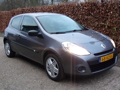 Renault Clio - 1.2 Special Line NWE APK AIRCO NAVI