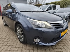 Toyota Avensis Wagon - 2.0 VVT-i Executive Business
