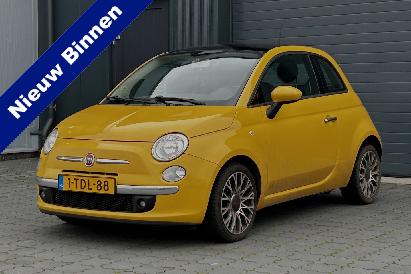 Fiat 500 - 0.9 TwinAir Lounge PANO 16" PDC - AutoWereld.nl