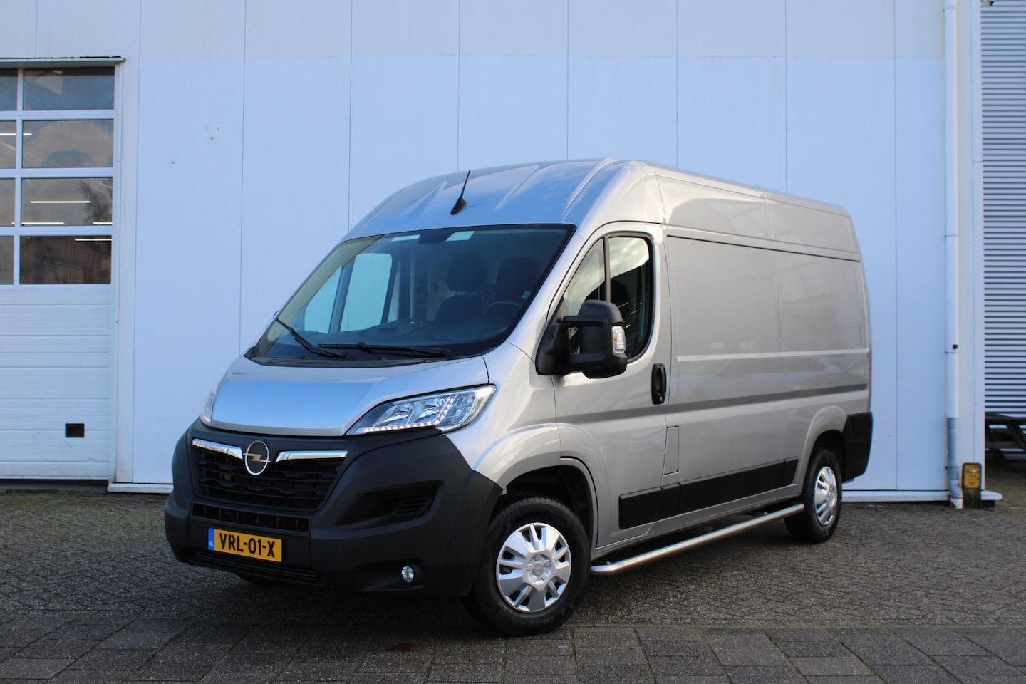 Opel Movano - 2.2D 120 pk L2H2 Edition - AutoWereld.nl