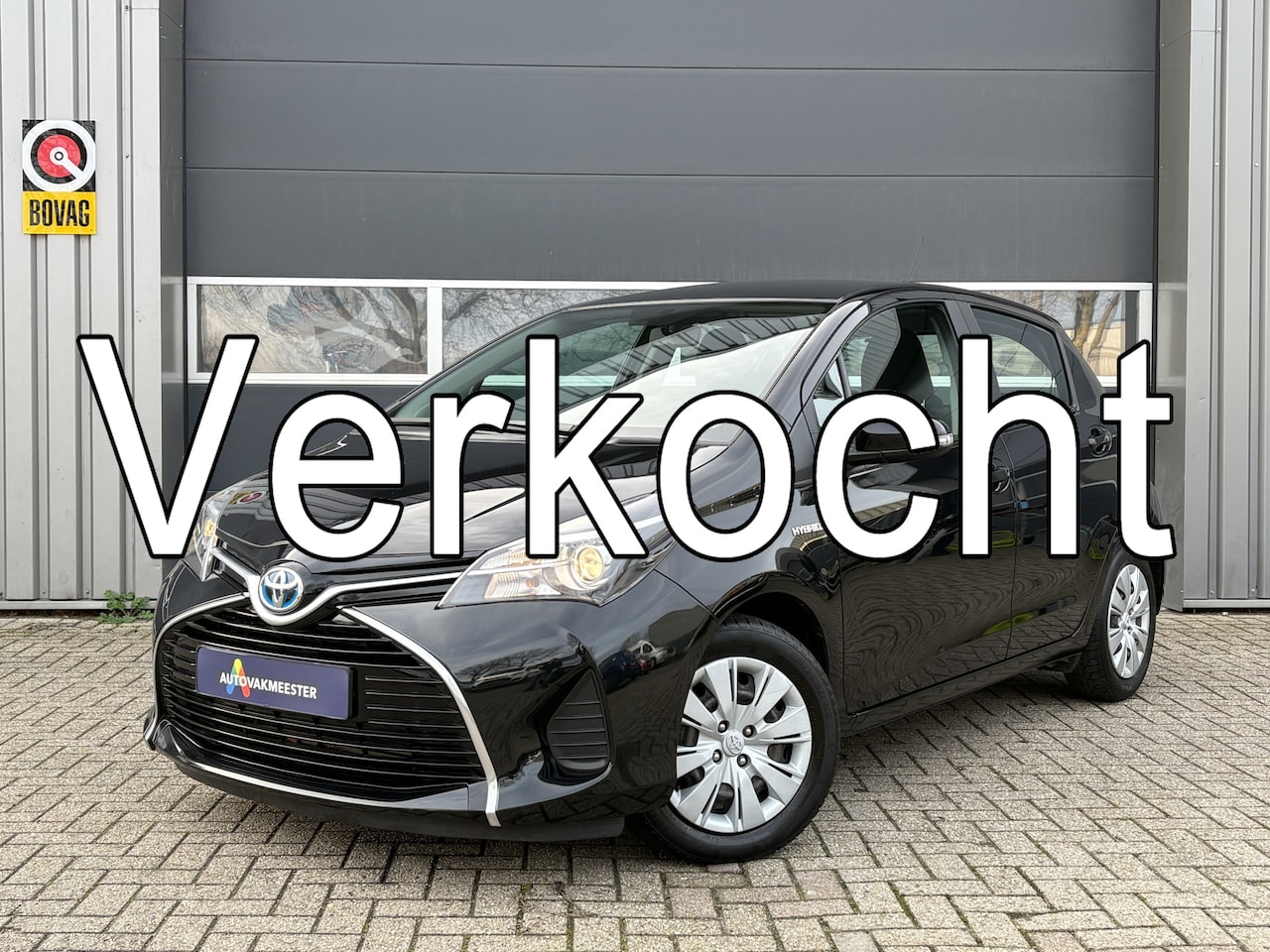 Toyota Yaris - 1.5 Hybrid Comfort Automaat | Climate Control | All Season | Lage Km | NAP | Interesse? Be - AutoWereld.nl