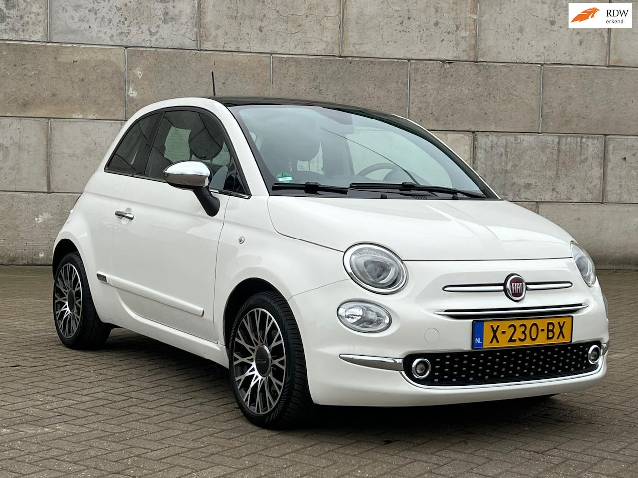 Fiat 500 - 1.0 Hybrid Launch Edition apple carplay/android auto,pano - AutoWereld.nl