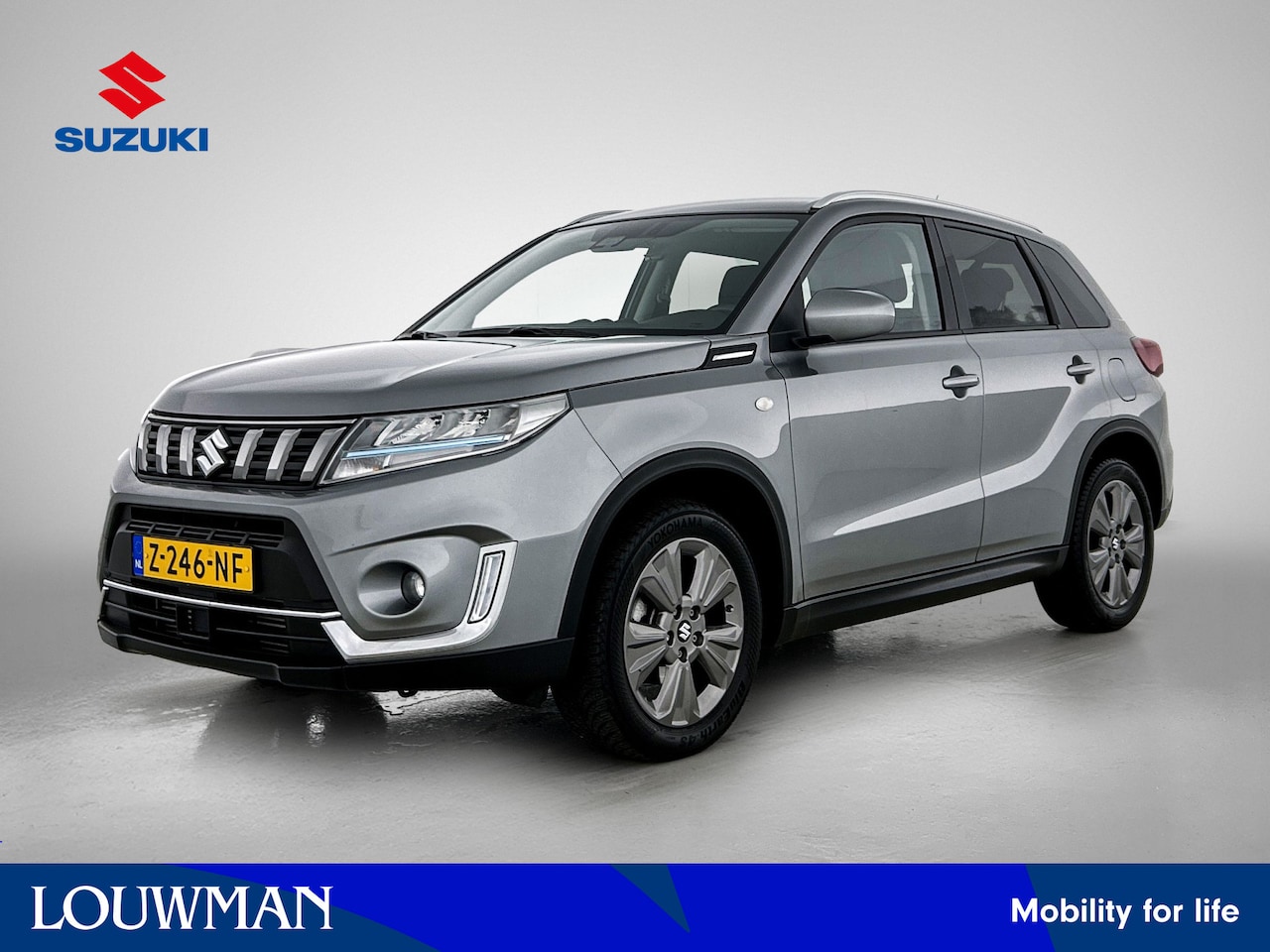 Suzuki Vitara - 1.4 Boosterjet Smart Hybrid Select 1500kg trekgewicht | Metaallak | Stoelverwarming | Park - AutoWereld.nl