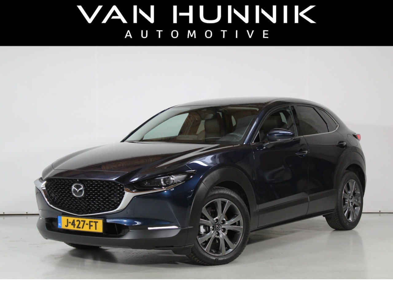 Mazda CX-30 - 2.0 e-SkyActiv-X MHEV Luxury | 360 Cam | Hud | Stoel + Stuur verwarmd | - AutoWereld.nl