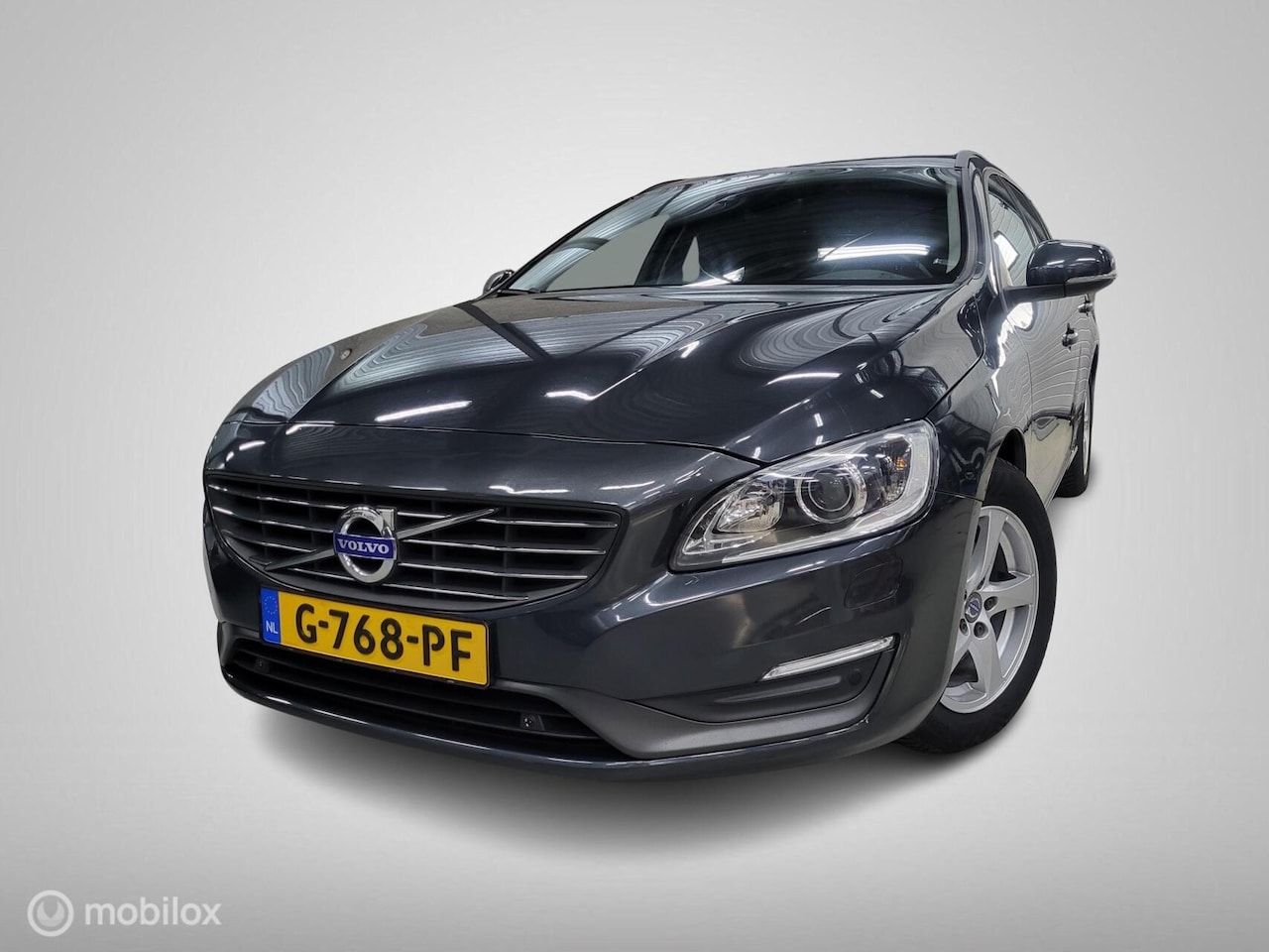 Volvo V60 - 2.0 D4 Summum/Automaat/Cruise/Clima/PDC/Stoelverw. - AutoWereld.nl
