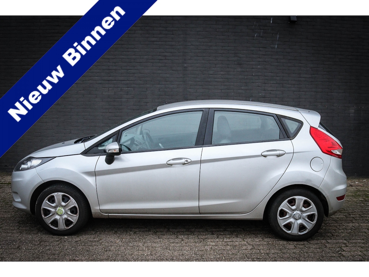 Ford Fiesta - 1.25 Limited Net binnen - Nu al te bezichtigen - AutoWereld.nl
