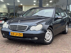 Mercedes-Benz C-klasse - 180 K. Elegance | Automaat | Carplay | Parkeersensor | Apk | Elek stoelen | Airco