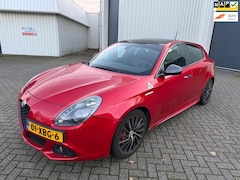 Alfa Romeo Giulietta - 1.7 TBi Quadrifoglio Verde / NAP / Pano