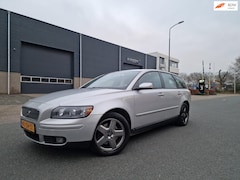 Volvo V50 - 2.4 Edition AUTOMAAT CRUISE 2 X SLEUTELS