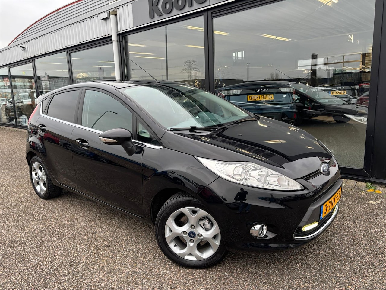 Ford Fiesta - 1.4 96pk 5D - AutoWereld.nl