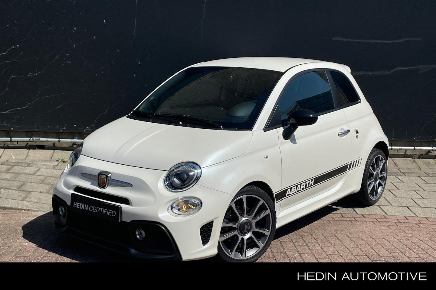 Fiat 500 Abarth - 1.4 T-Jet Turismo | Eindejaarsactie! | 165 PK | Navi | Lederen Bekleding | - AutoWereld.nl