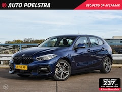 BMW 1-serie - 118i Executive Sport Line Camera Sfeerverlichting Navigatie Apple CarPlay Android Auto Key