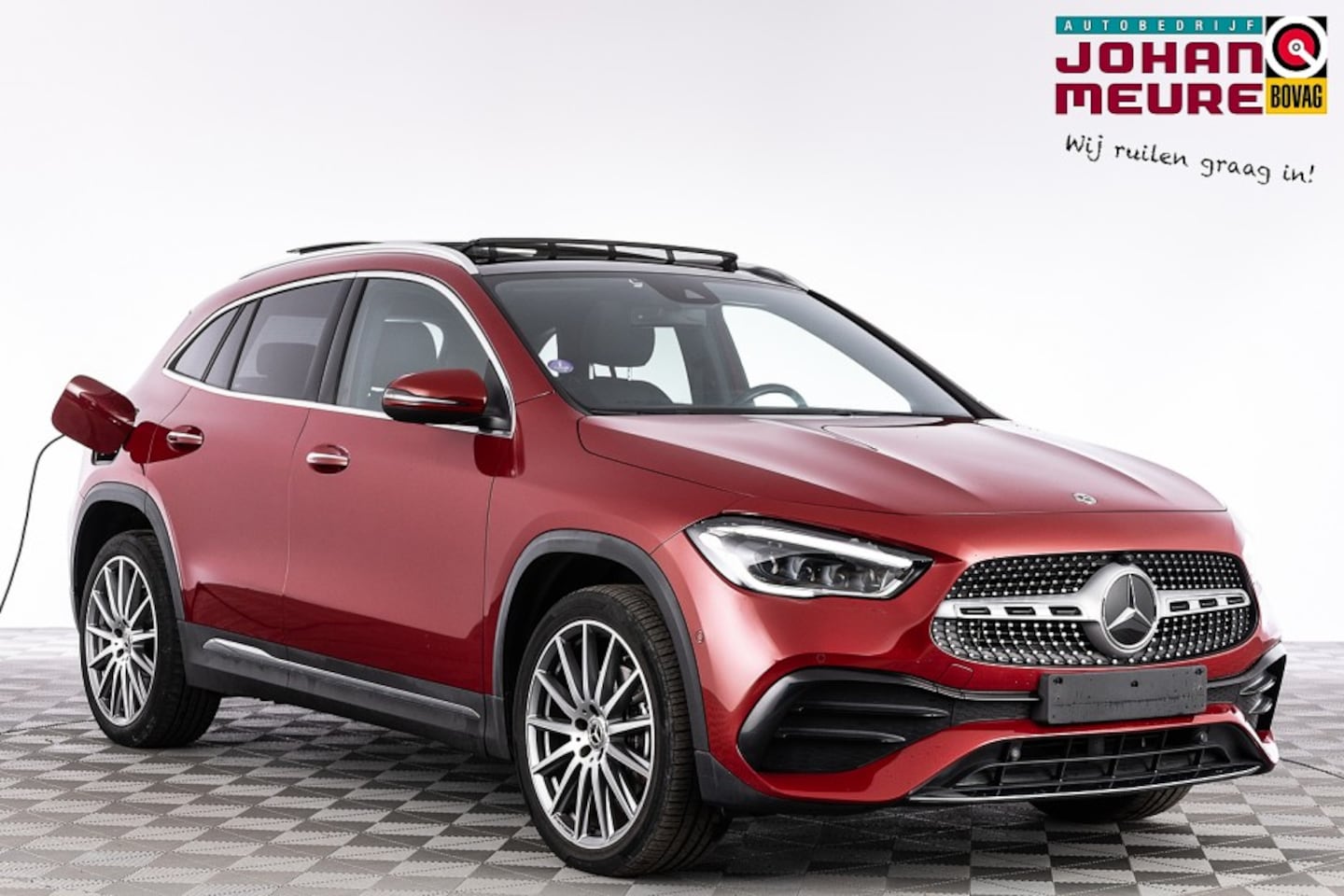 Mercedes-Benz GLA-Klasse - 250 e AMG Line | PANORAMADAK | Full LED | Trekhaak | NAVI | PHEV - AutoWereld.nl