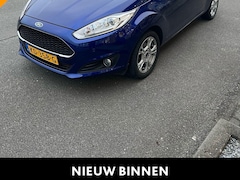 Ford Fiesta - 1.0 Style Ultimate | Cruise Control | Airco | Parkeersensoren Voor + Achter |