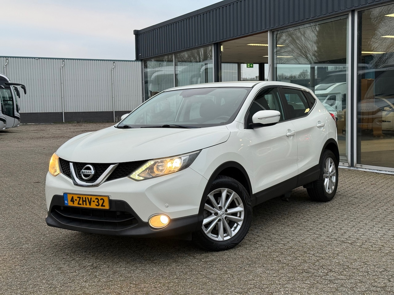 Nissan Qashqai - 1.2 Acenta 1.2 Acenta - AutoWereld.nl