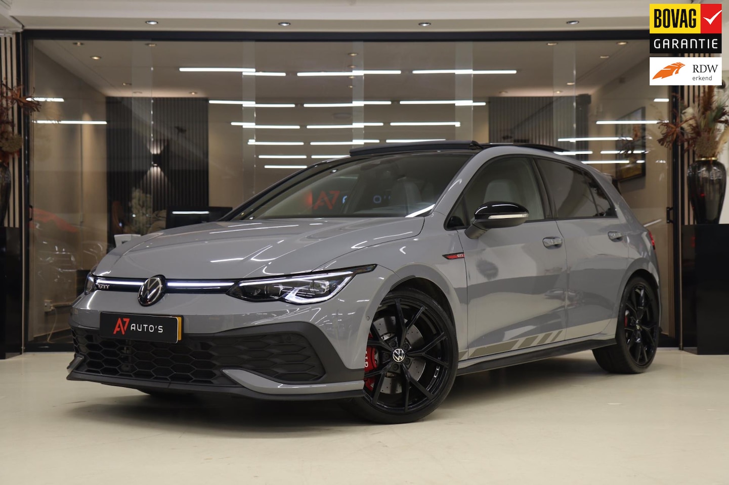 Volkswagen Golf - CLUBSPORT 2.0 TSI BLACK STYLE /NURBURGERING/PANO/HUD/CARPLAY/IQ-LIGHT/VOLL - AutoWereld.nl