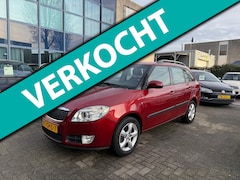 Skoda Fabia Combi - 1.4-16V Sport Airco, TREKHAAK, APK 12/26