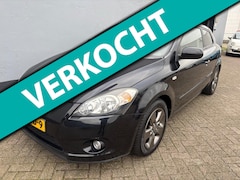 Kia Pro cee'd - 1.4 CVVT Seven - Airco - LMV - Navigatie