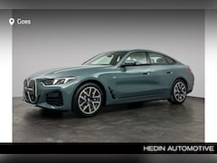 BMW i4 - eDrive35 M Sport Edition 70 kWh | Stuurwielrand verwarmd | Comfort Access | Trekhaak met e