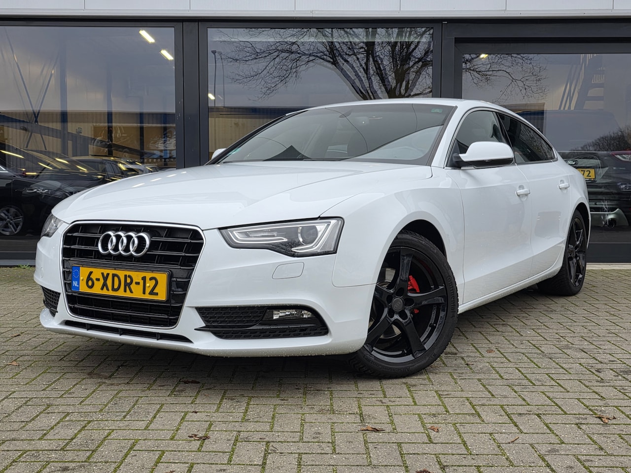 Audi A5 Sportback - 1.8 TFSI Business Edition + XENON + SPORTSTOELEN + NAVIGATIE + LM VELGEN - AutoWereld.nl