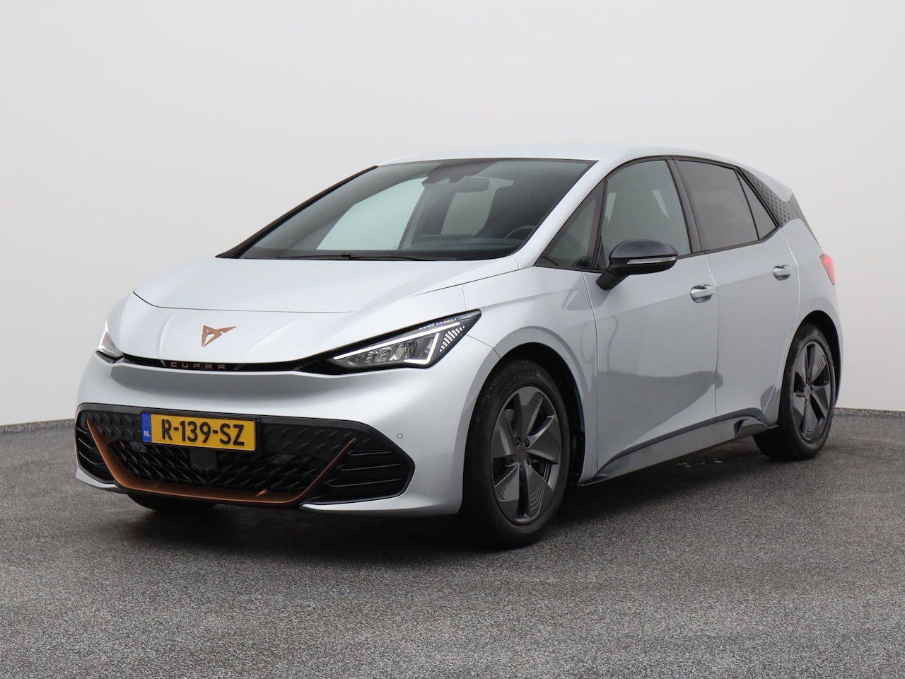 CUPRA Born - Business 62 kWh | CAMERA | ADAPTIVE | STOEL- EN STUURVERW. - AutoWereld.nl