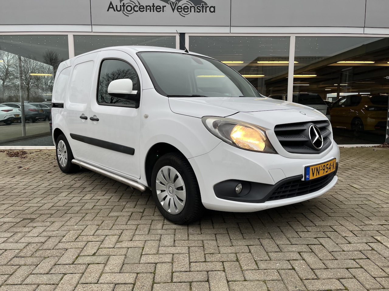 Mercedes-Benz Citan - 109 CDI BlueEFFICIENCY Airco / Cruise / Pdc / BT-tel - AutoWereld.nl