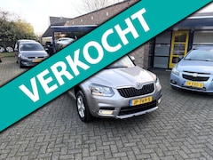 Skoda Yeti - zeer mooie en dealer onderhouden/airco/navi/Automaat/trekhaak/lage km+NAP/Nw Apk