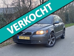 Volvo S40 - 1.8 | Leder + Cruise Nu € 1.750,