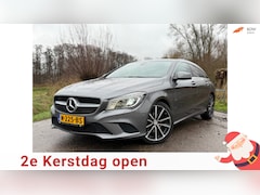 Mercedes-Benz CLA-klasse Shooting Brake - 180 Ambition Automaat / Leder-Stof / Navi / Clima / 18" Velgen / PDC / Cruise / LED
