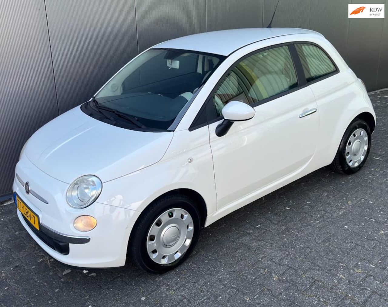 Fiat 500 - 1.2 Pop Automaat airco nieuwe remmen - AutoWereld.nl