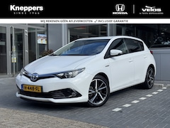 Toyota Auris - 1.8 Hybrid Volcano Edition | GEEN AFLEVERKOSTEN | Trekhaak, Navigatie, Parkeersensoren