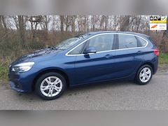 BMW 2-serie Active Tourer - 220i Essential AUTOMAAT