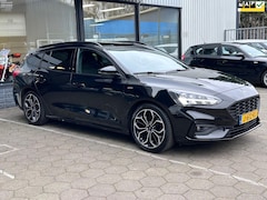 Ford Focus Wagon - 1.0 EcoBoost ST Line Business/Airco/ trekhaak/ Navigatie/