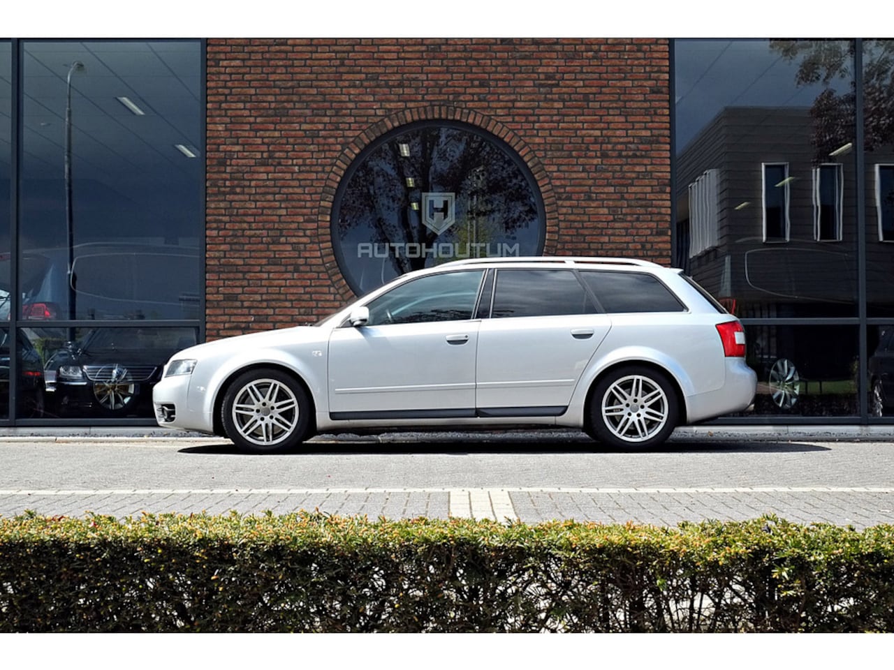 Audi S4 - 4.2 V8 quattro avant Pro Line motor 100% in orde met RV schade Y - AutoWereld.nl