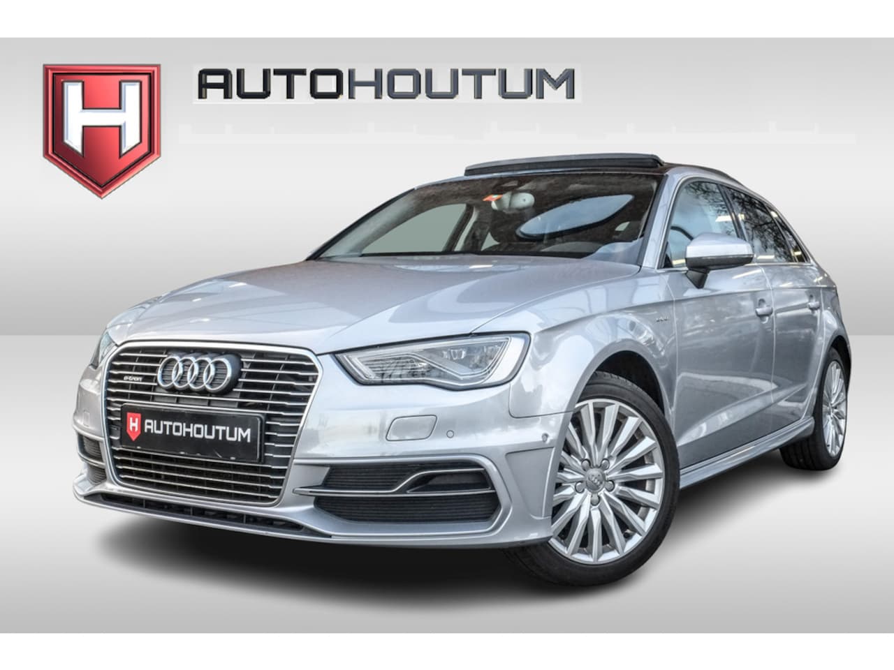 Audi A3 Sportback - 1.4 e-tron PHEV Attraction Pro Line plus Panoramadak, - AutoWereld.nl