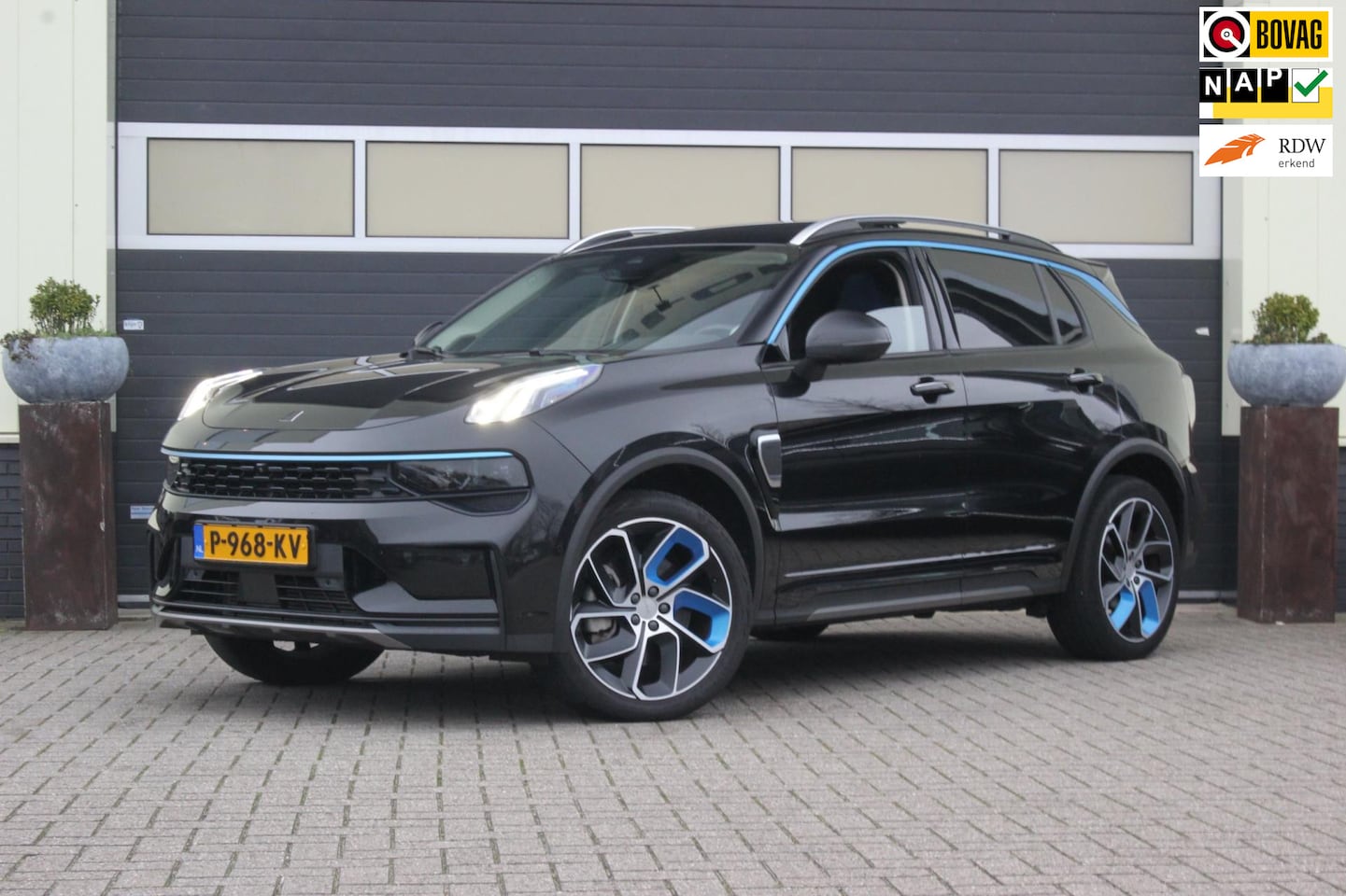 Lynk & Co 01 - 1.5 PHEV | 360 Camera | Panoramadak | - AutoWereld.nl