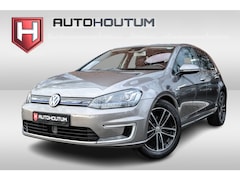 Volkswagen e-Golf - Warmtepomp, Leder, ACC, Achteruitrijcamera