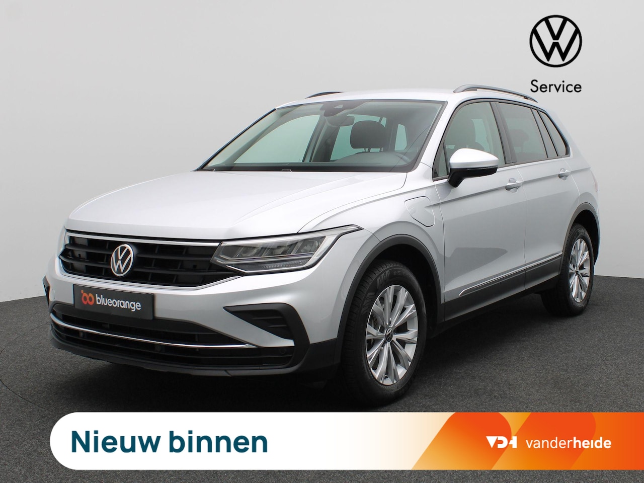 Volkswagen Tiguan - 1.4 TSI eHybrid Life 245PK DSG SOH 90%, PDC Voor en Achter, Navi via Apple Carplay/Android - AutoWereld.nl