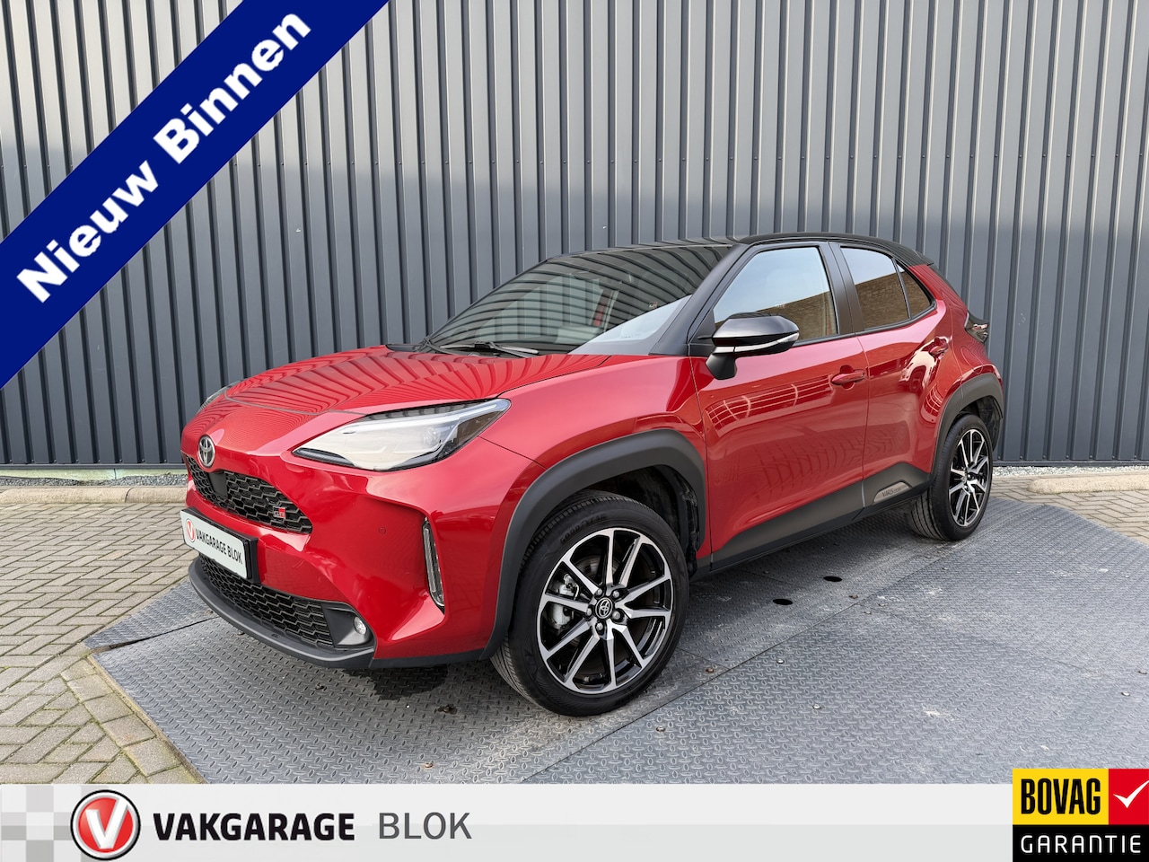 Toyota Yaris Cross - 1.5 Hybrid GR Sport | Afnm. Trekhaak | Pano dak | JBL | Rijklaar!! - AutoWereld.nl