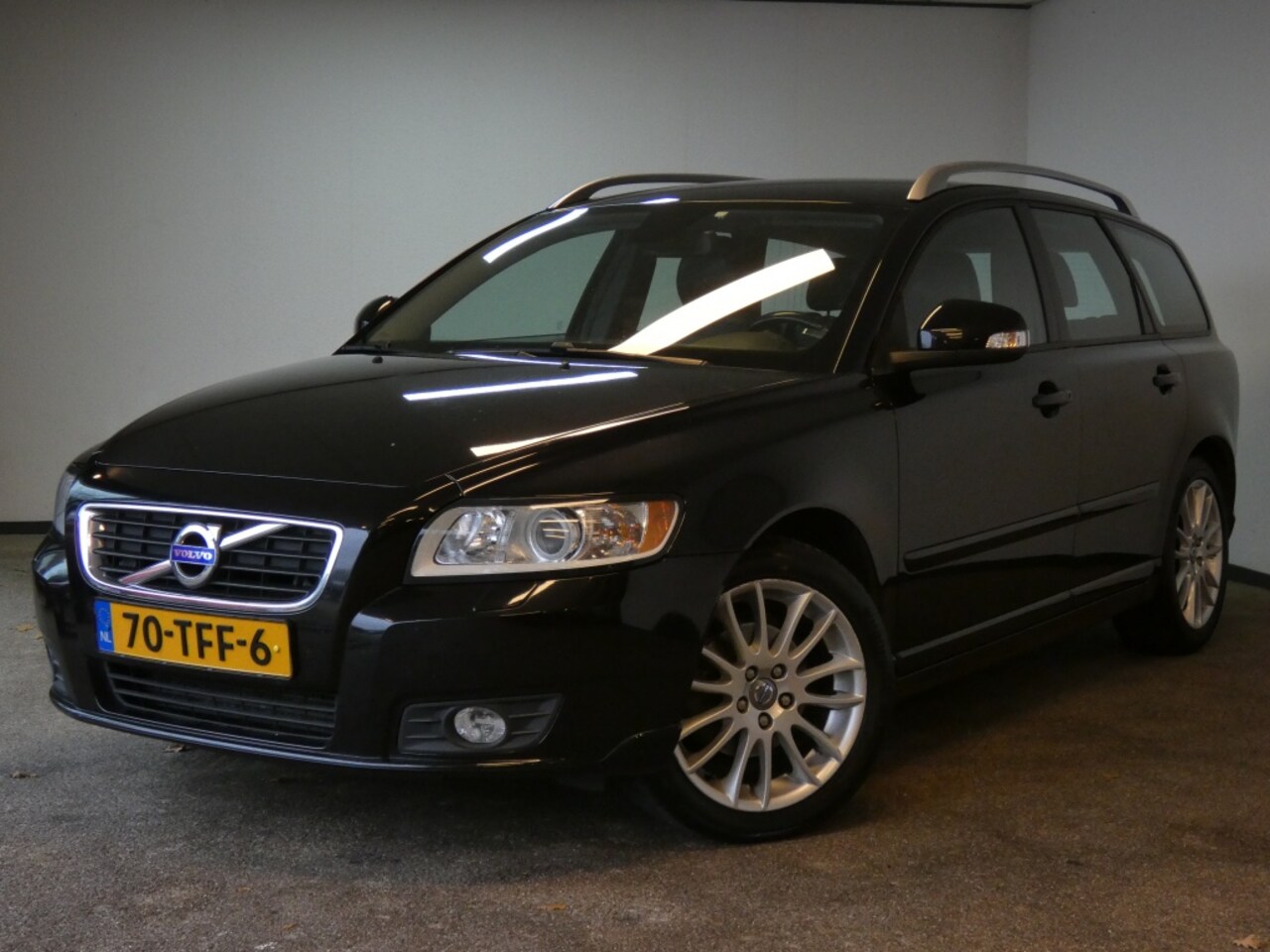 Volvo V50 - 1.6 D2 S/S Lim. Ed. - AutoWereld.nl