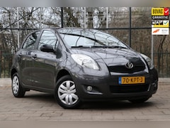 Toyota Yaris - 1.0 VVTi Acces / Airco / Trekhaak / Rijklaarprijs / 12mnd Bovag garantie