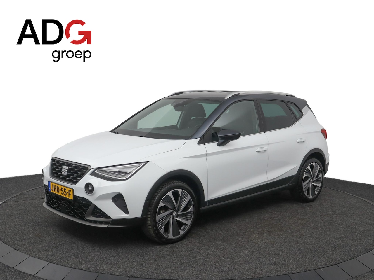 SEAT Arona - 1.0 EcoTSI FR Anniversary | Climate Control | Stoelverwarming | Parkeercamera | Navigatie - AutoWereld.nl